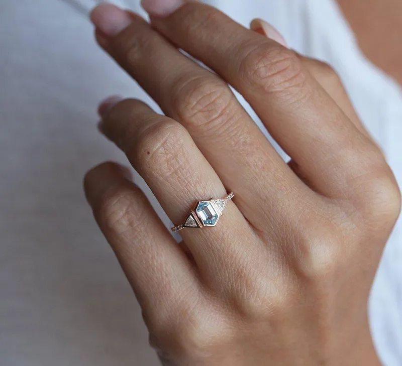 MEGAN AQUAMARINE DIAMOND RING vy 2