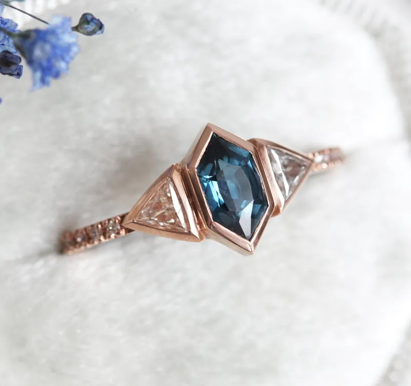 MEGAN BLUE SAPPHIRE DIAMOND RING view 3