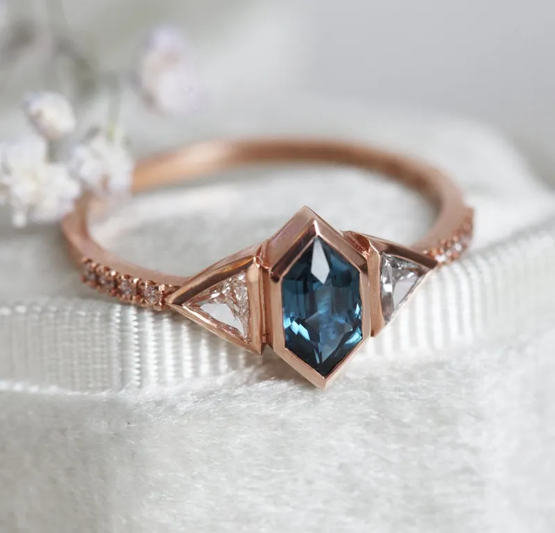 MEGAN BLUE SAPPHIRE DIAMOND RING view 4
