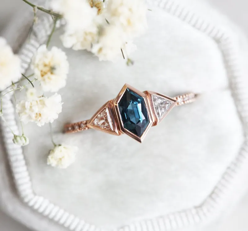 MEGAN BLUE SAPPHIRE DIAMOND RING view 8