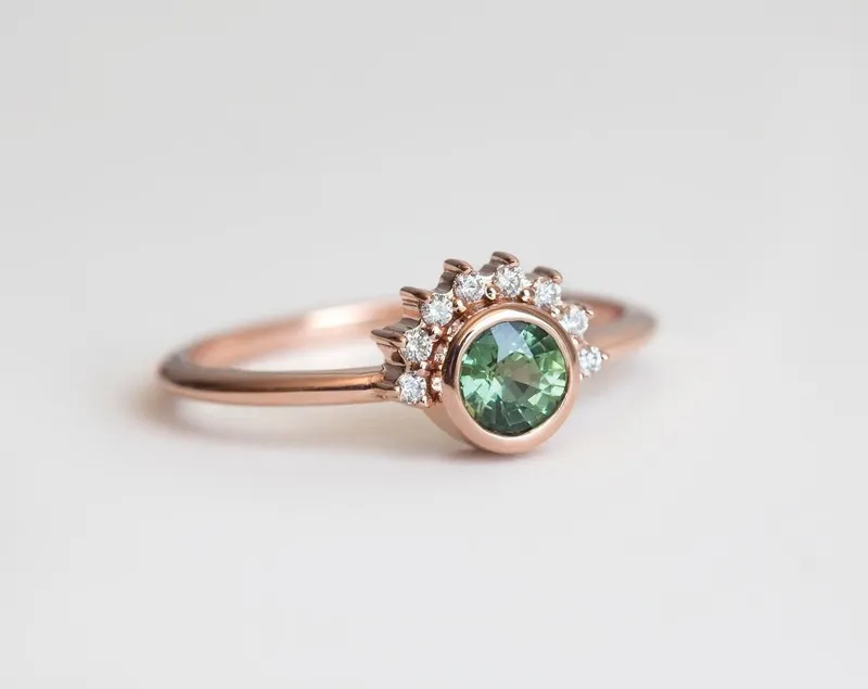 Meghan Green Sapphire Diamond Ring vy 3