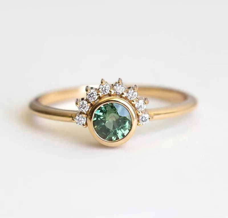 Meghan Green Sapphire Diamond Ring vy 5