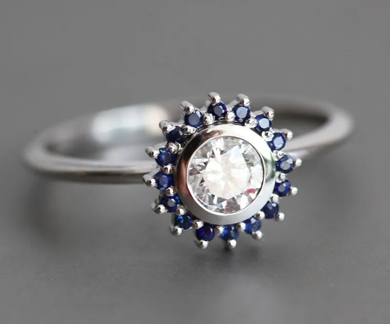MEYTAL DIAMOND & SAPPHIRE RING vy 6