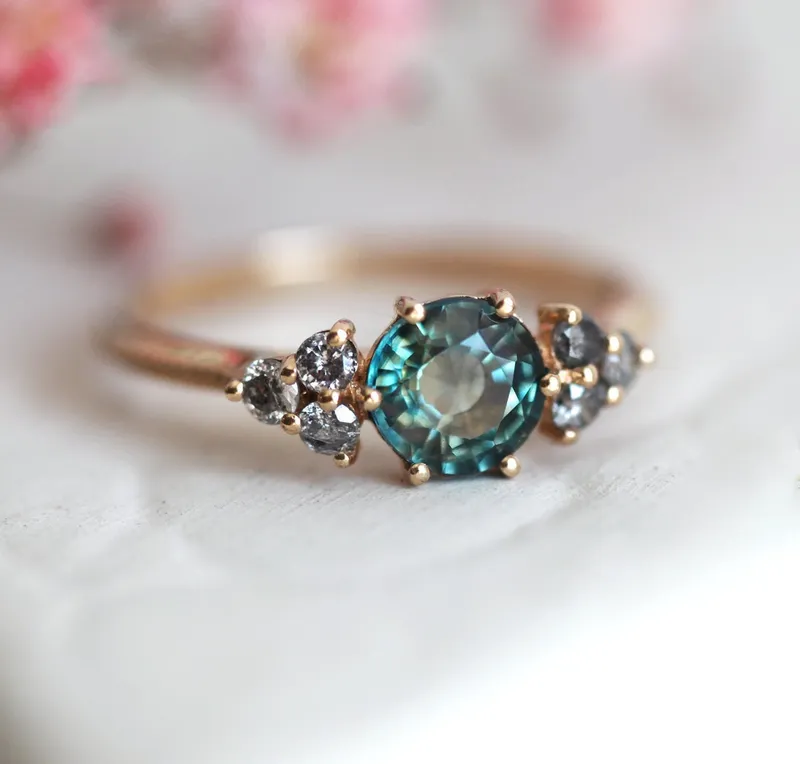 MILA ROUND SAPPHIRE DIAMOND RING view 2