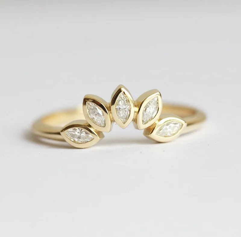 Mini Diamond Crown Ring, Mini Diamond Wedding Band vy 4