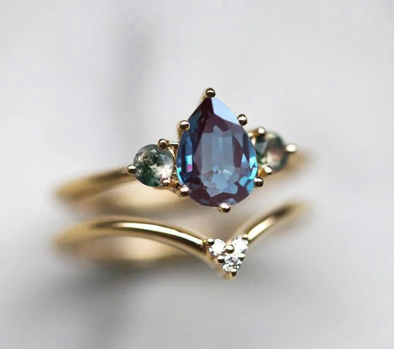 Misella Pear Alexandrite Ring vy 14
