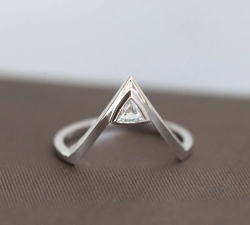 Modern Diamond Ring, Modern Wedding Ring vy 3