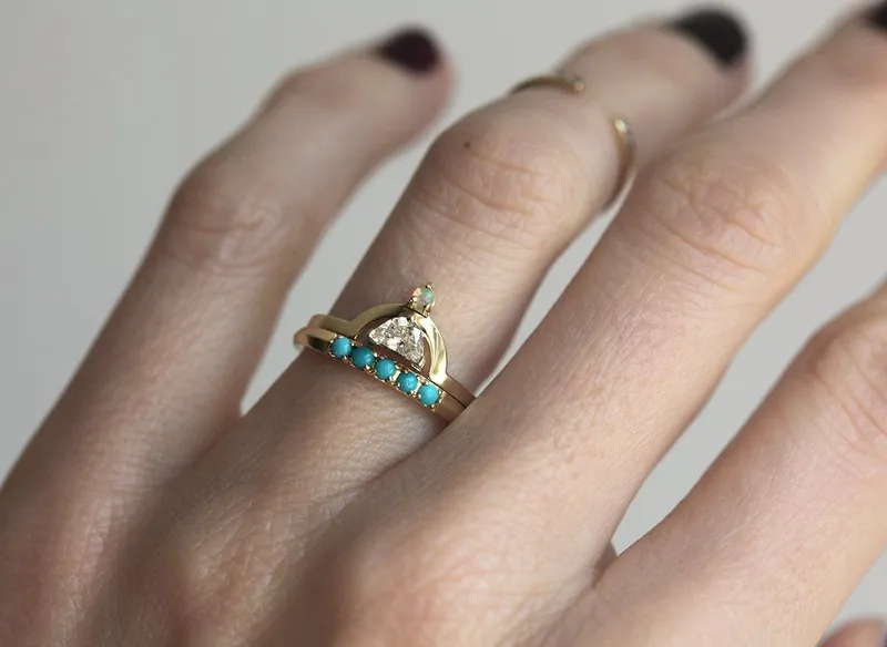 Modern Half-Moon Diamond Ring With Australian Opal vy 7