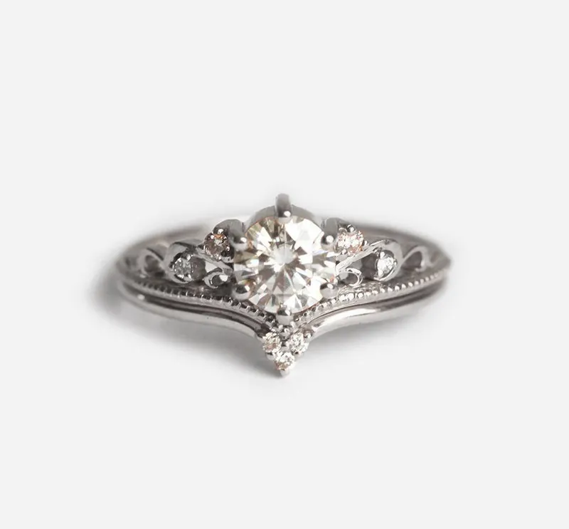 MOISSANITE ENGAGEMENT RING OR RING SET WITH DIAMONDS vy 12