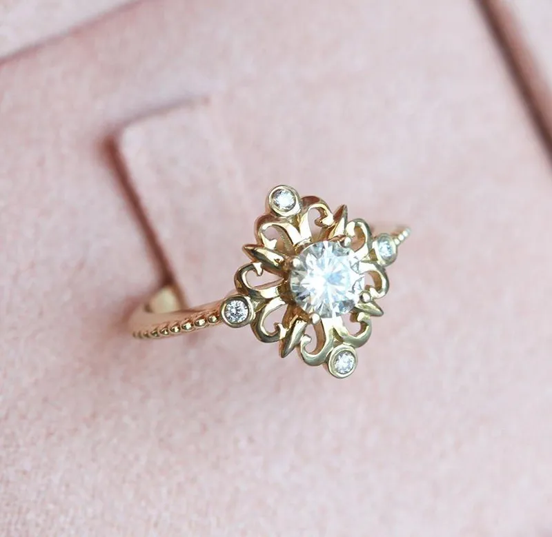 MOISSANITE RING, GOLD ENGAGEMENT RING vy 5