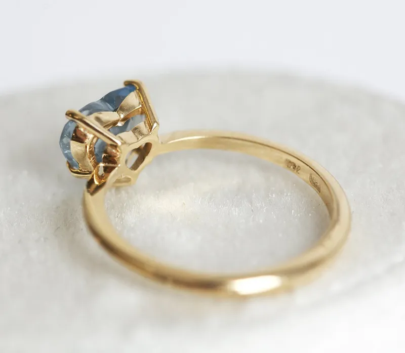 Molly Heart Sapphire Ring vy 7