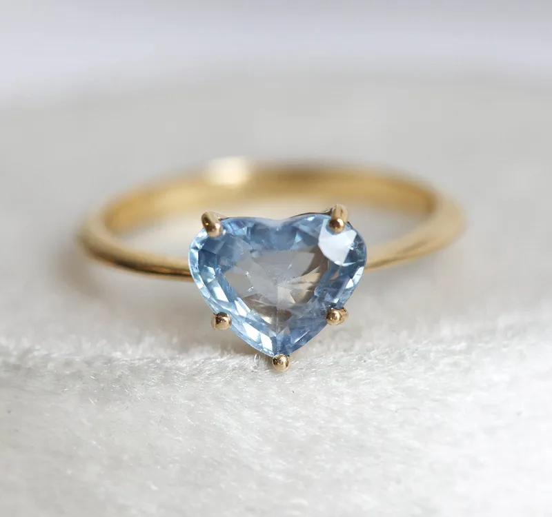 Molly Heart Sapphire Ring vy 8