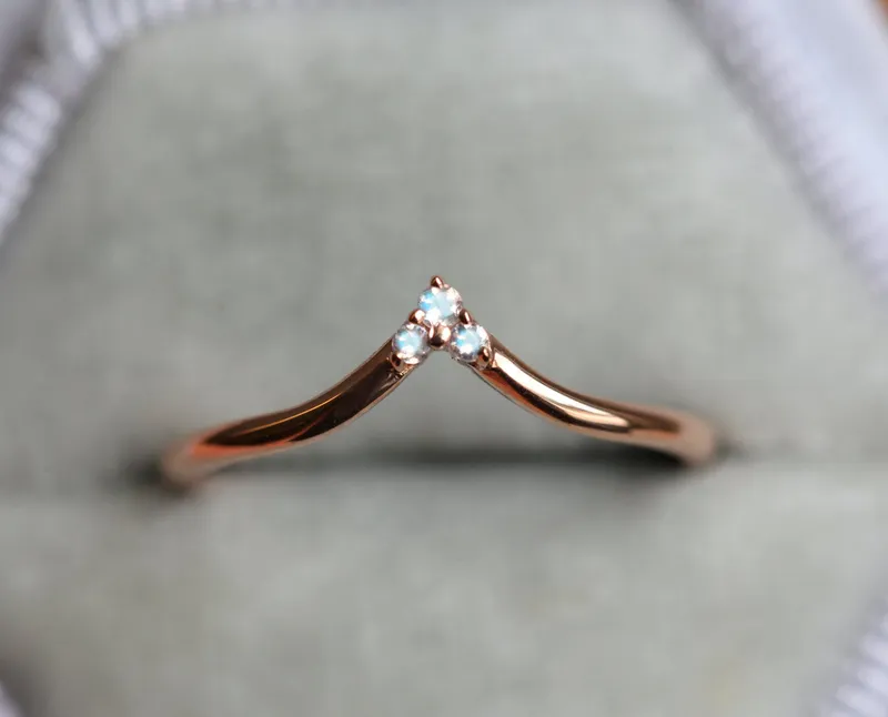 Moonstone Wedding Band, V Gold Ring With Moonstones vy 2