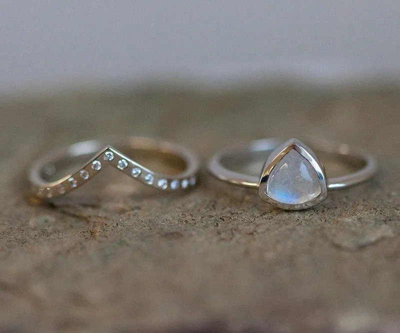 Moonstone Wedding Ring Set, Moonstone Engagement Ring vy 3