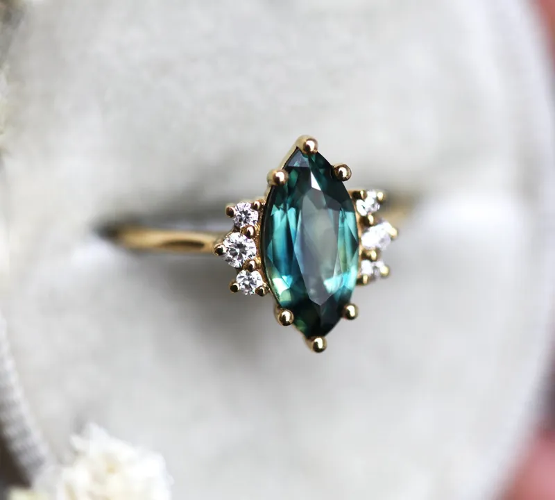 Morena Teal Sapphire Diamond Ring vy 3