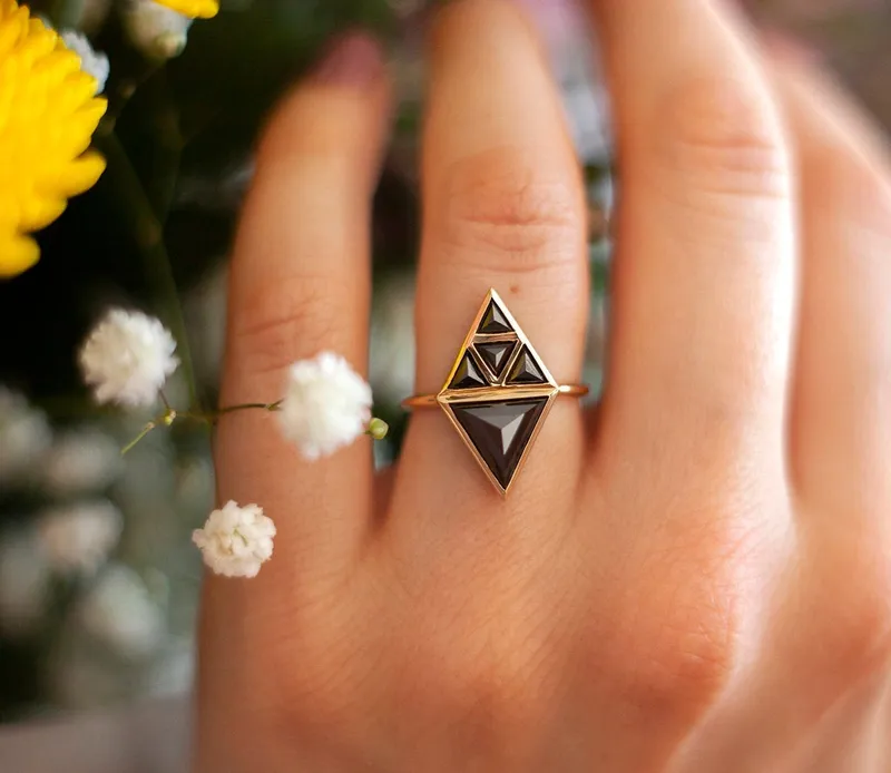 Nina Artdeco Black Diamond Ring vy 3