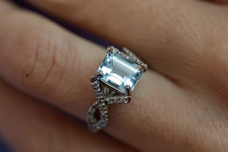 NERA AQUAMARINE ENGAGEMENT RING WITH PAVE DIAMONDS view 2