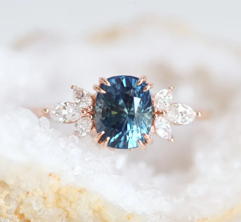 Nicola Blue Sapphire Diamond Ring vy 4