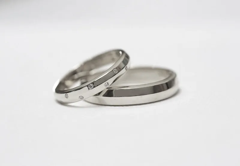 NOEL GOLD WEDDING RING SET, DIAMOND WEDDING SET vy 7