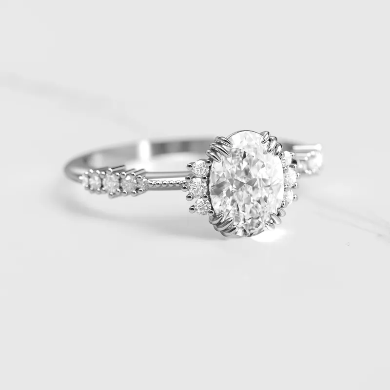 OVAL CLUSTER DIAMOND RING view 3