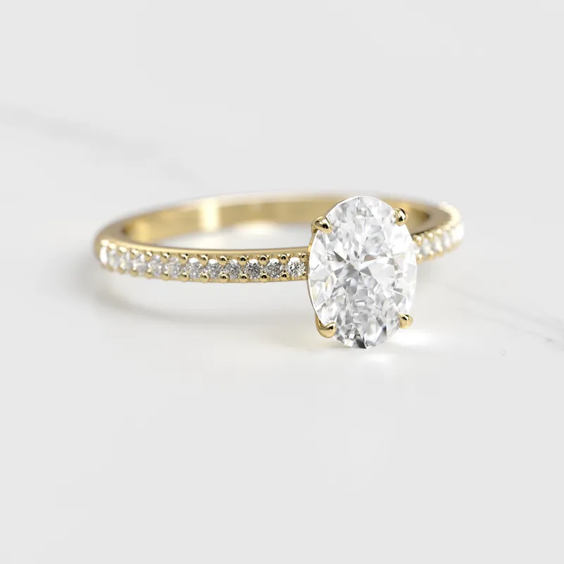 OVAL HALF PAVE DIAMOND RING vy 4