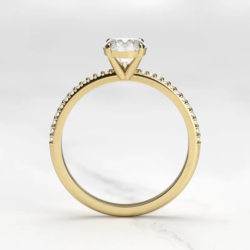 OVAL HALF PAVE DIAMOND RING vy 7