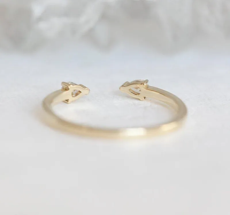 Open Pear-Cut Diamond Ring In Gold vy 7