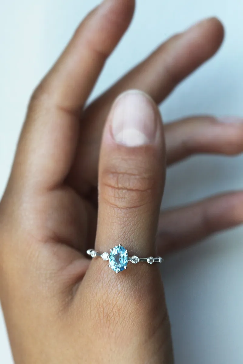 OPHELIA OVAL SANTA MARIA BLUE AQUAMARINE & DIAMOND ENGAGEMENT RING vy 2