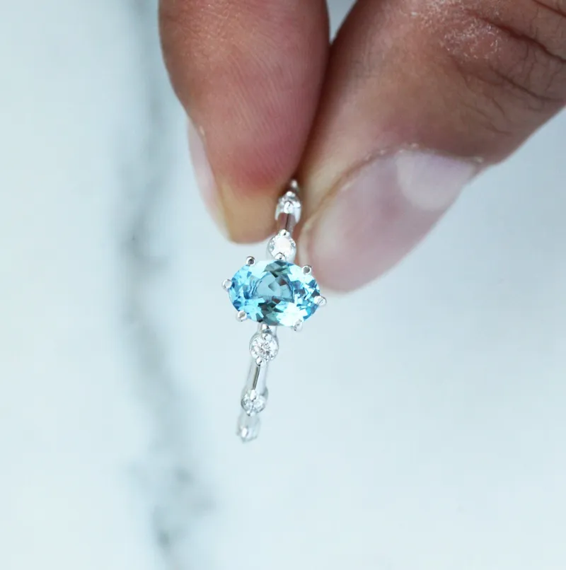 OPHELIA OVAL SANTA MARIA BLUE AQUAMARINE & DIAMOND ENGAGEMENT RING vy 4