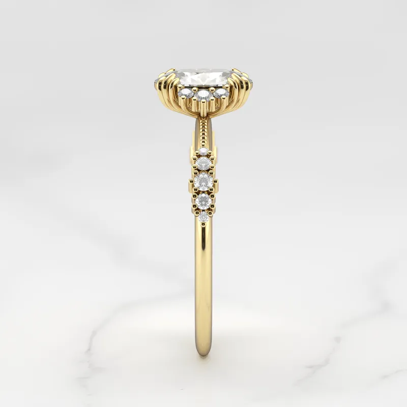 OVAL CLUSTER DIAMOND RING view 8