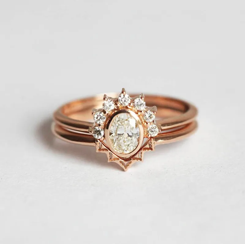 Oval Diamond Ring With Sparkling Halo Diamond Crown view 9