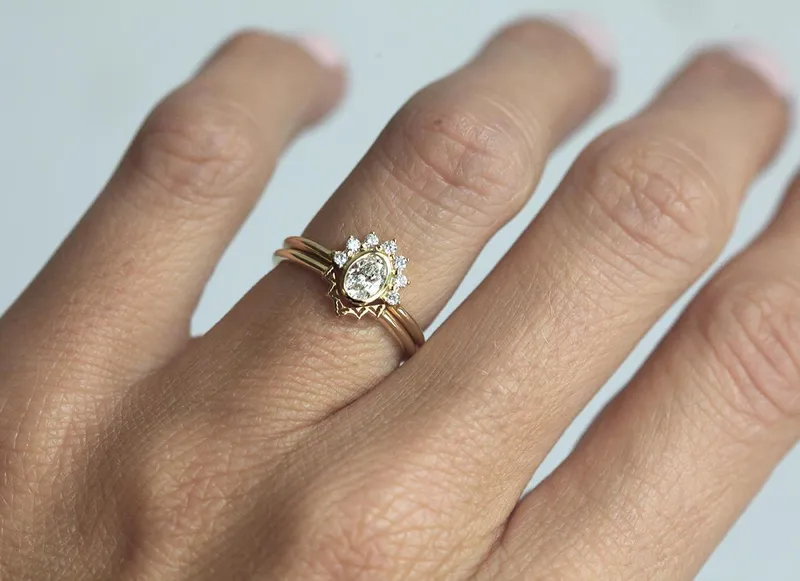 Oval Diamond Ring With Sparkling Halo Diamond Crown view 6