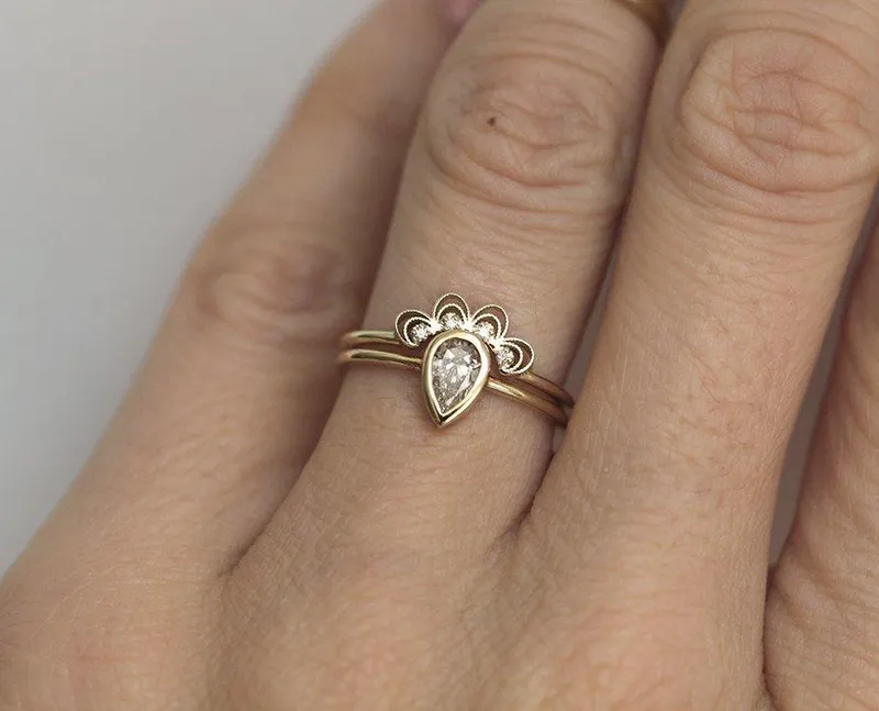 Pear Diamond Engagement Set With Diamond Lace Ring vy 2