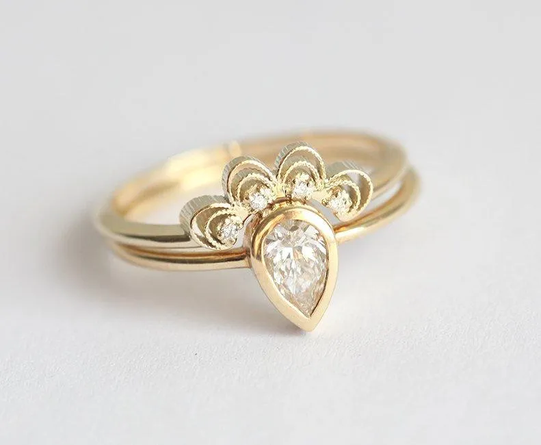 Pear Diamond Engagement Set With Diamond Lace Ring vy 4