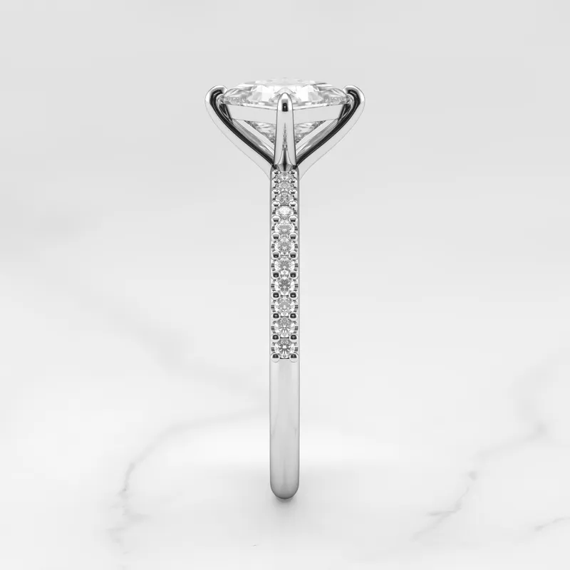 PRINCESS HALF PAVE DIAMOND RING vy 12
