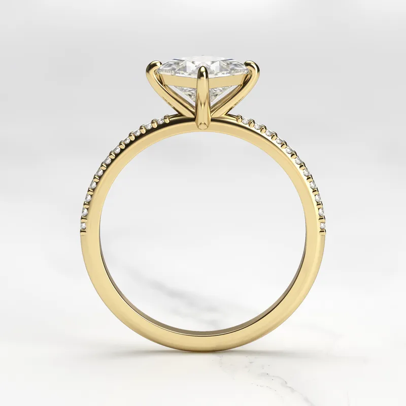 PRINCESS HALF PAVE DIAMOND RING vy 7