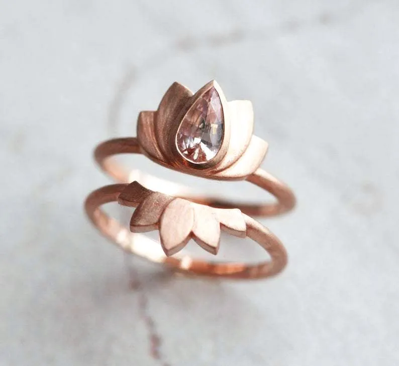 PAISLEY LOTUS SAPPHIRE RING SET vy 10