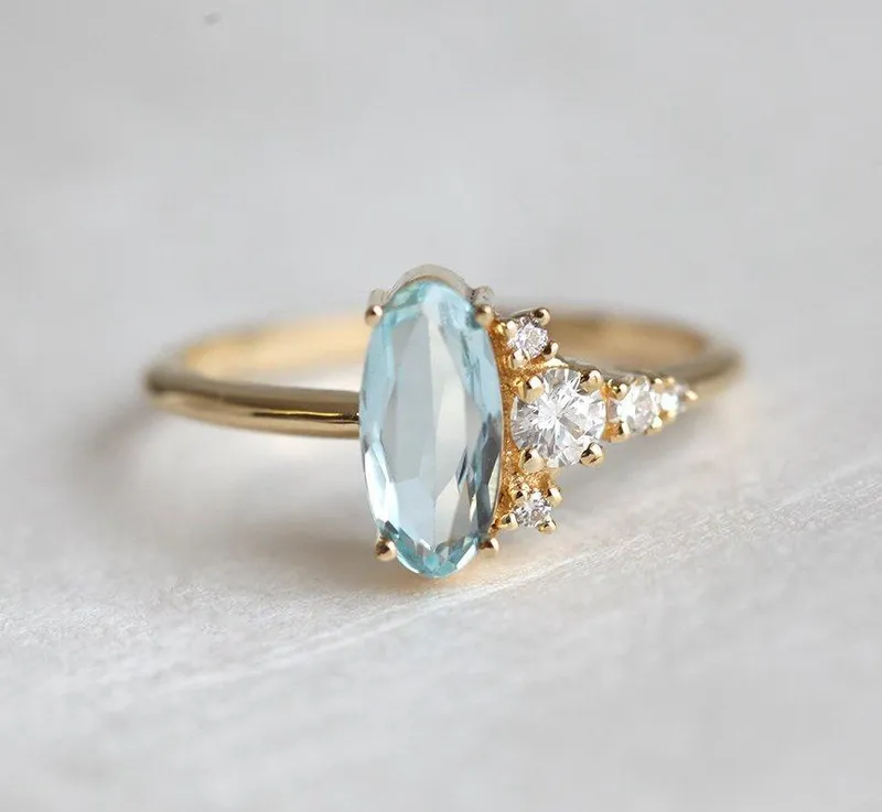Paityn Oval Aquamarine Diamond Ring vy 3
