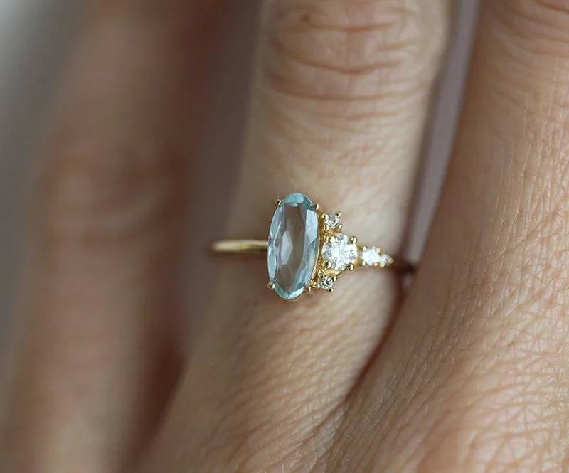 Paityn Oval Aquamarine Diamond Ring vy 6