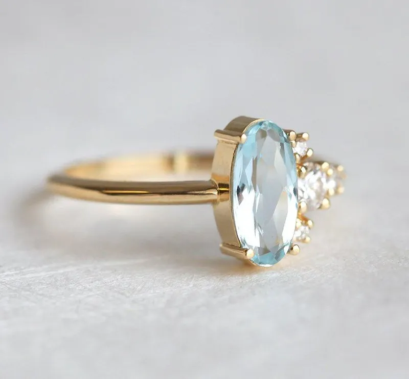Paityn Oval Aquamarine Diamond Ring vy 8