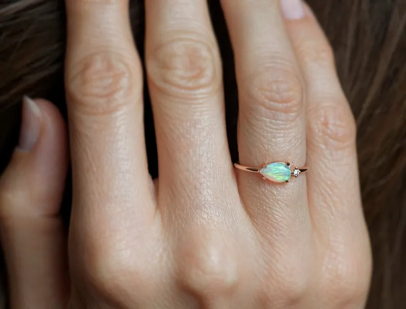 Pamela Pear Opal Ring vy 4