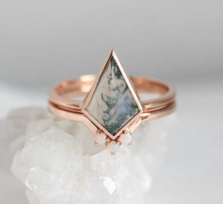 Paola Kite Moss Agate Ring Set view 10