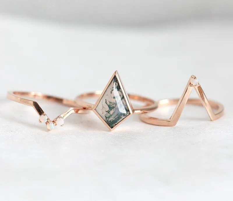 Paola Kite Moss Agate Ring Set view 6