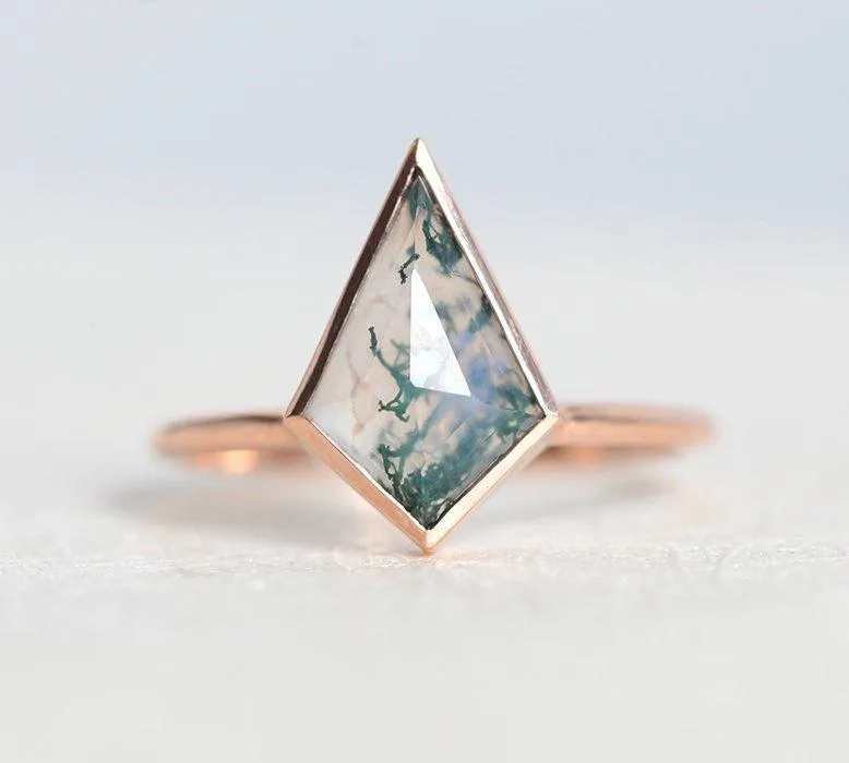Paola Kite Moss Agate Ring Set view 7