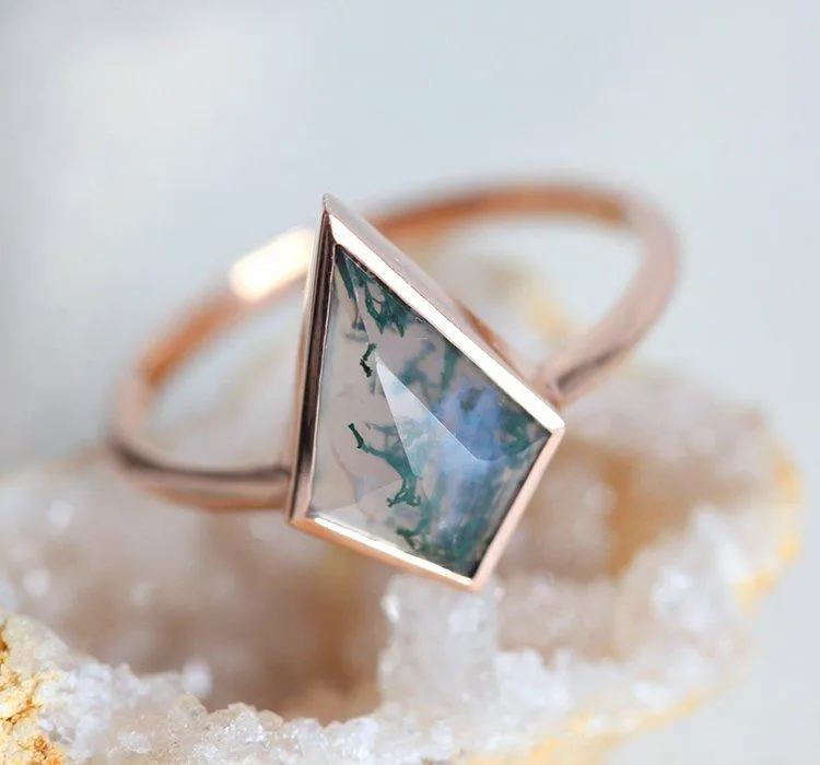 Paola Kite Moss Agate Ring Set view 8