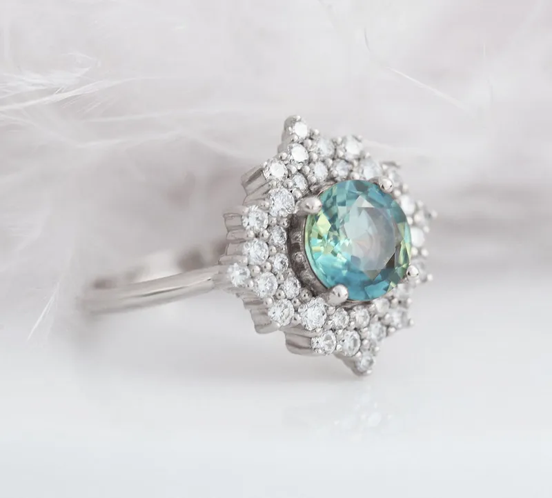 Patricia Sapphire Diamond Ring vy 15