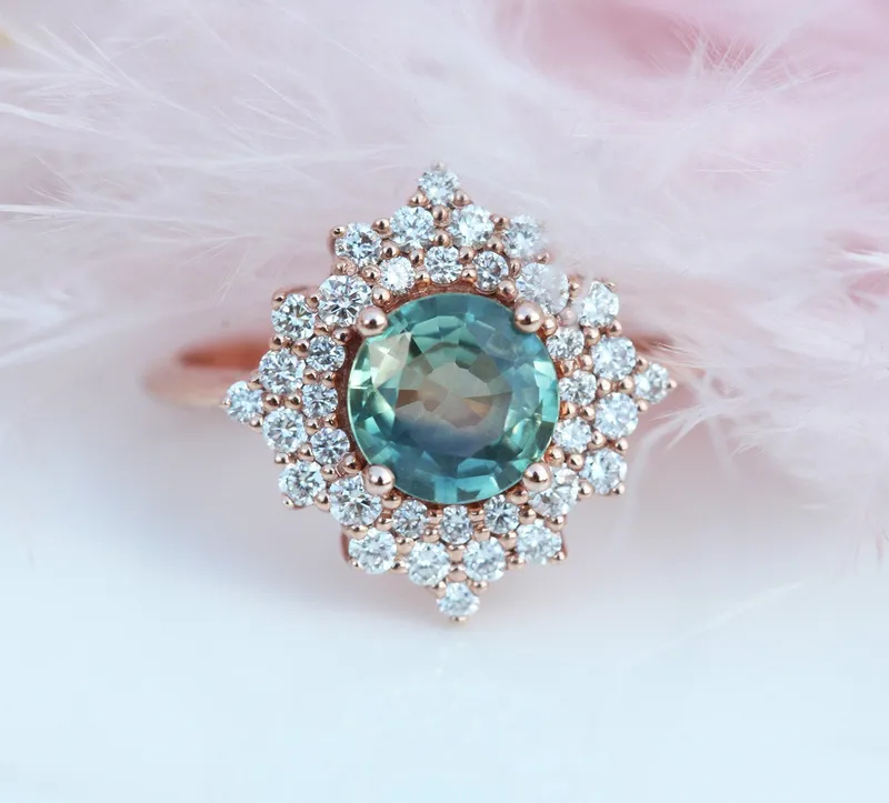 Patricia Sapphire Diamond Ring vy 8