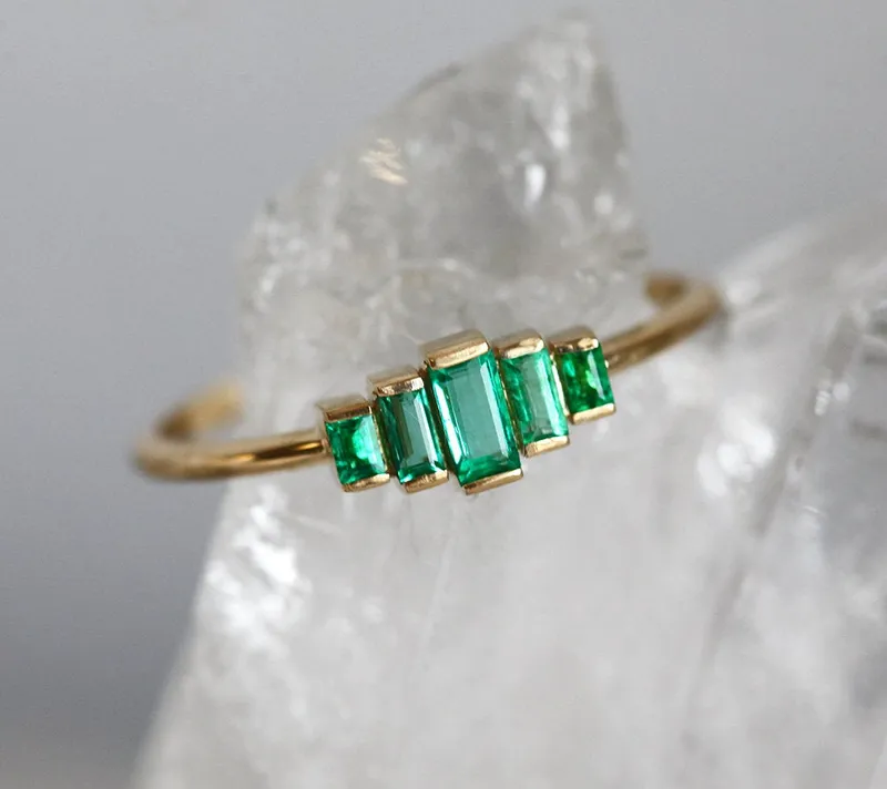 PATTI BAGUETTE EMERALD RING view 4