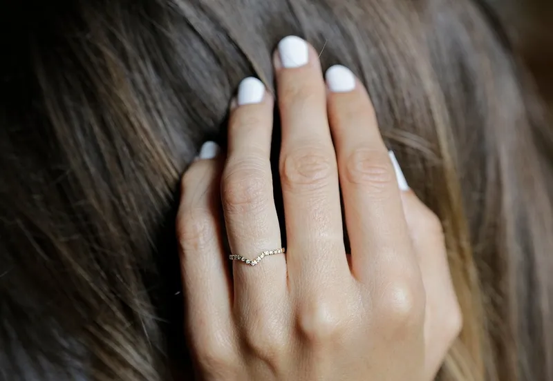 Pave Diamond Ring, V Shaped Wedding Band vy 3