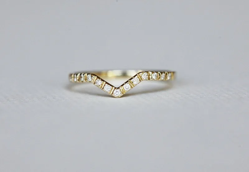 Pave Diamond Ring, V Shaped Wedding Band vy 4